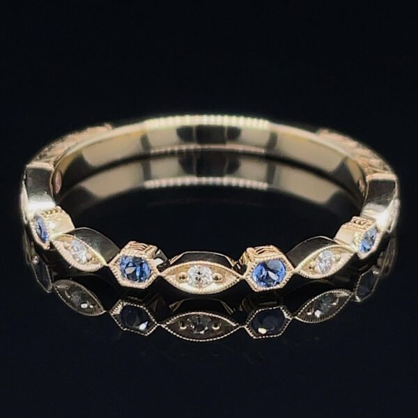 Vintage Inspired Scalloped Sapphire & Diamond Ring