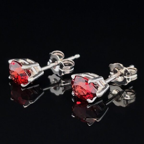 Recycled White Gold Pear Garnet Studs