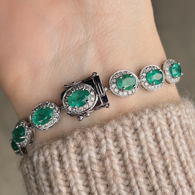Estate Emerald & Diamond Halo Bracelet - Image 3