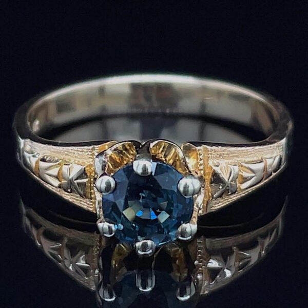 Antique 18k Gold Sapphire Ring