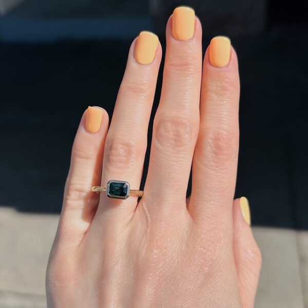 Recycled Bezel Set Teal Sapphire Diamond Ring - Image 4