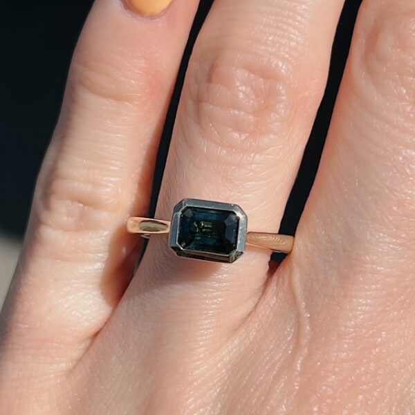 Recycled Bezel Set Teal Sapphire Diamond Ring - Image 3