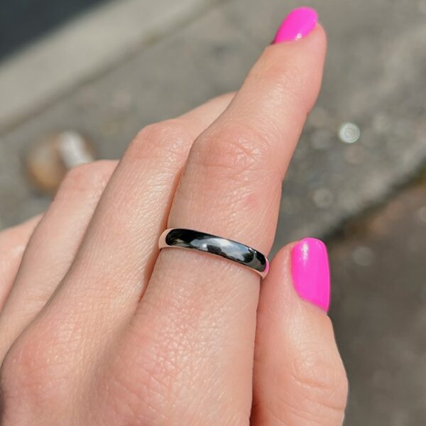 Estate Platinum 3.5mm Band - Image 2