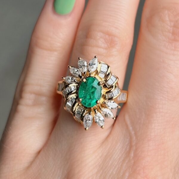 Estate Emerald & Diamond Dinner Ring - Image 3