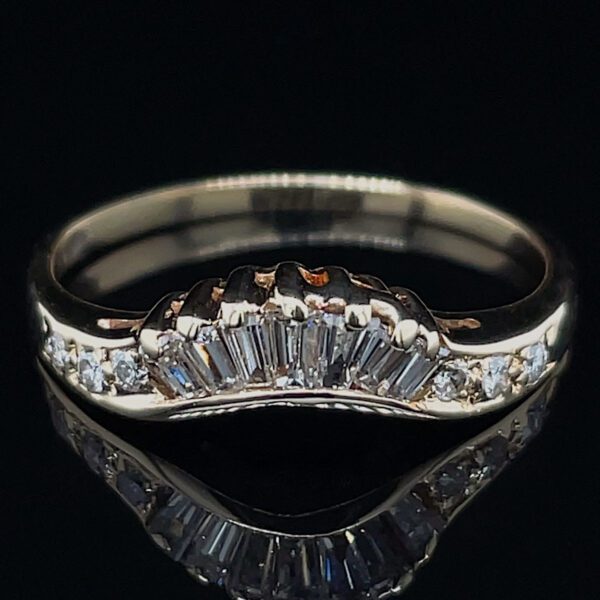 Estate Diamond Contour Band