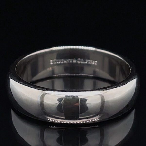 Estate Platinum Tiffany & Co 6mm Band