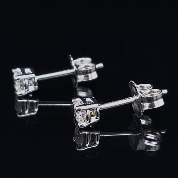 Estate .30ctw Diamond Stud Earrings