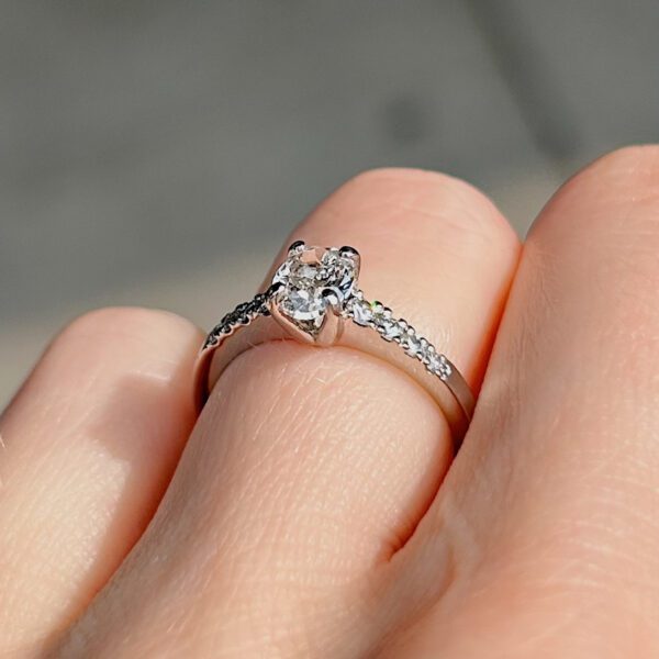 Estate Platinum Oval Diamond Accented Ring - Image 5