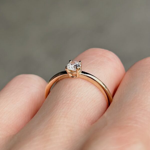 Recycled Yellow Gold .24ct Solitaire Ring - Image 4