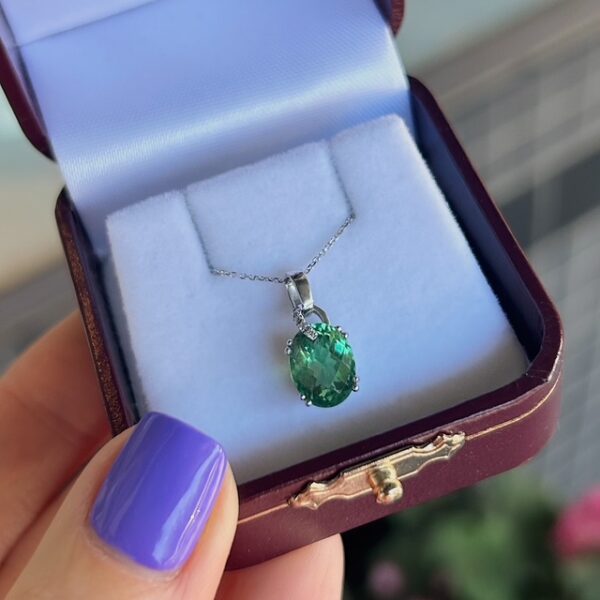 Estate 14k Green Glass Pendant