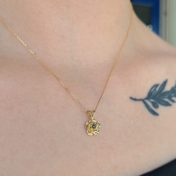 Estate Sapphire Flower Pendant - Image 2