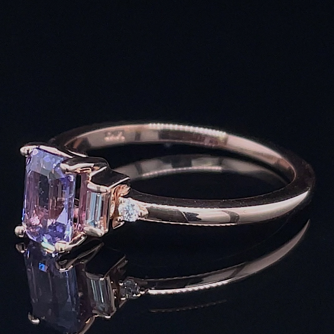 Recycled 1.02ct Violet Sapphire Ring - Image 2