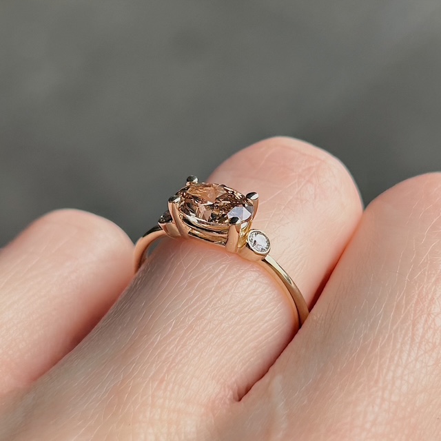 GIA Certified Yellow-Brown Diamond Ring - Image 4