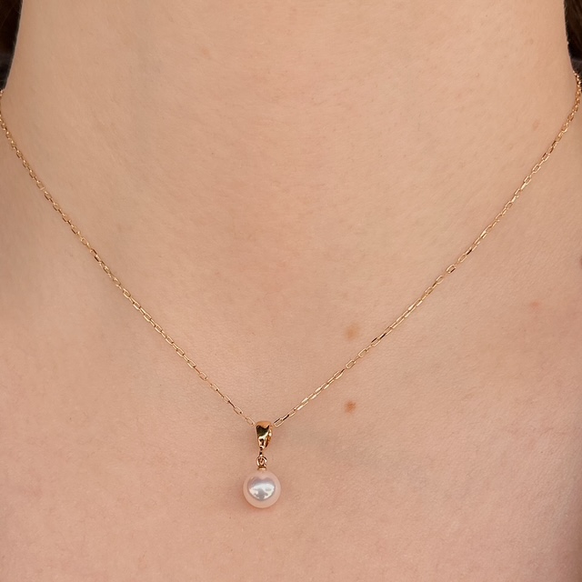 Estate 18k 6.5mm Mikimoto Pearl Pendant - Image 2