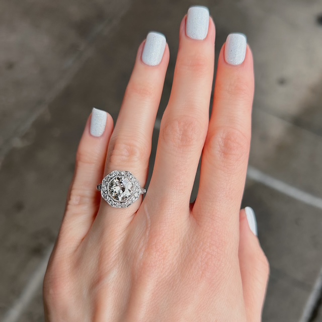 Art Deco 2.69ct GIA Certified Diamond Ring - Image 3