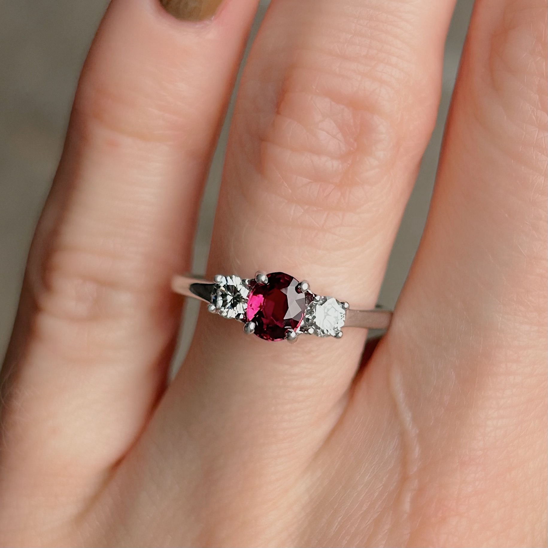 Estate Ruby & Diamond Three Stone Ring - Image 3