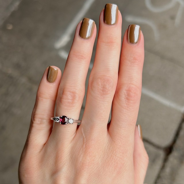 Estate Ruby & Diamond Three Stone Ring - Image 2