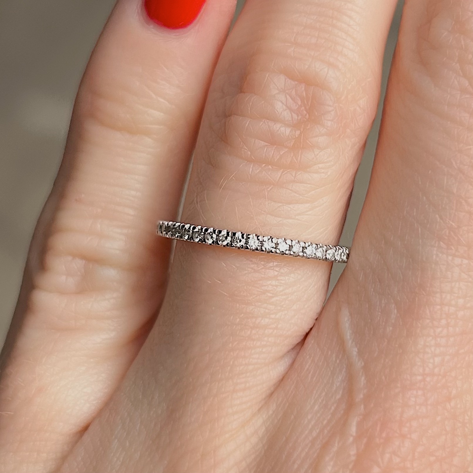 Estate .33ct French Set Diamond Band - Image 3