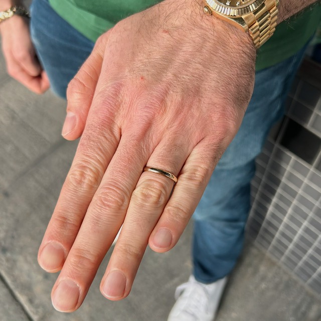 Estate 3mm 14k Gold Band - Image 2