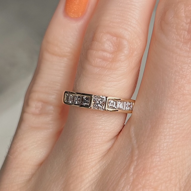 Estate 18k Tiffany Diamond Band - Image 3