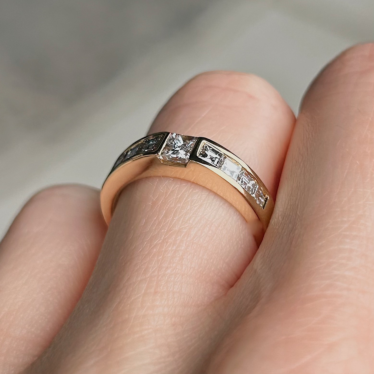 Estate 18k Tiffany Diamond Band - Image 4